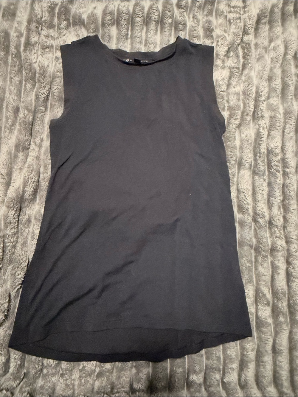 Athleta Black Sleeveless Crewneck Tank Top